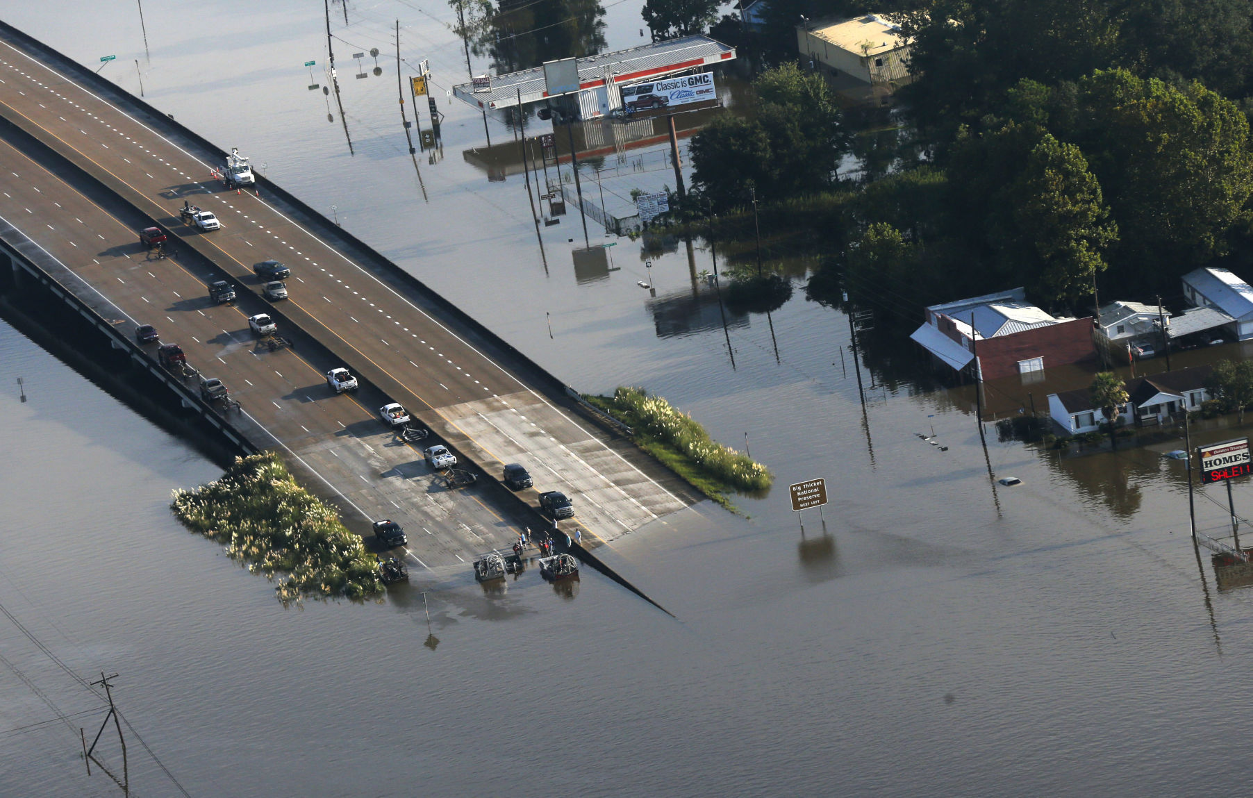 APTOPIX Harvey